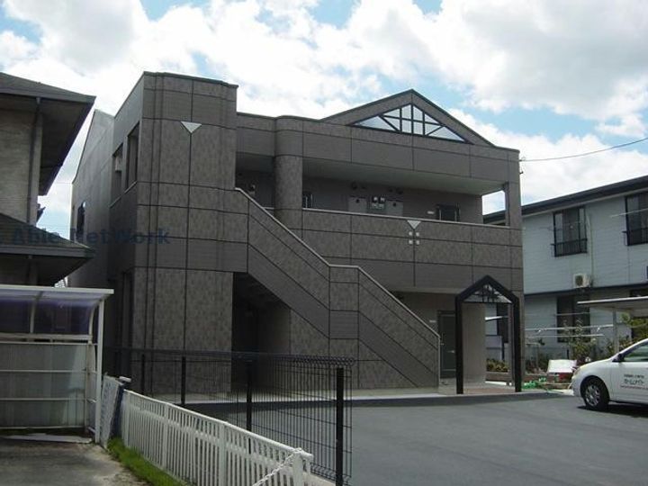 愛知県碧南市松本町(アパート)の賃貸物件の外観