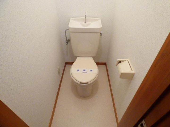 エーベングローブの内装