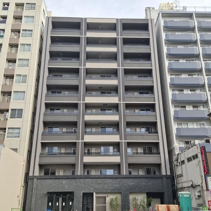 YG residence 壱番館の外観