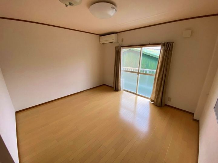 高知県香美市土佐山田町宝町4(アパート)の賃貸物件の内装