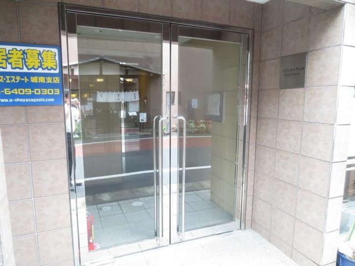 東京都目黒区東山3の賃貸マンションの地図