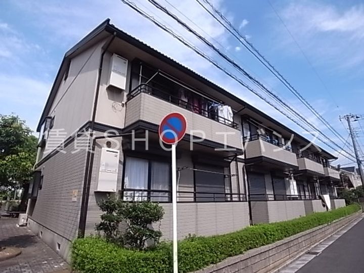 ユーロハイツユアサC棟の外観