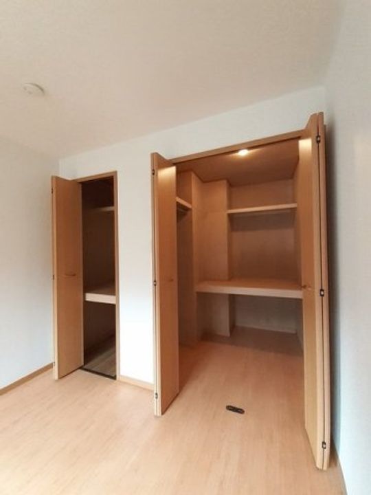 エルピーダM C棟の内装