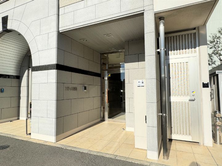 アガティス東静岡の地図