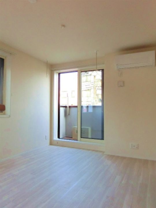 プティサリチェの居間