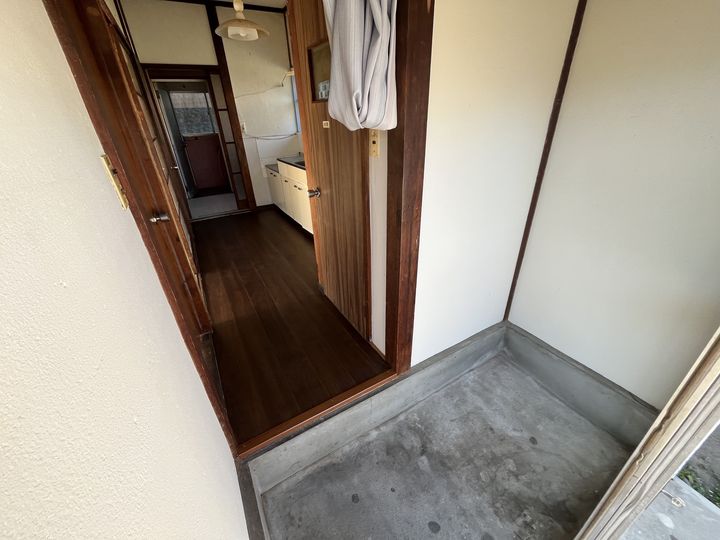 群馬県伊勢崎市長沼町(一戸建)の賃貸物件の玄関
