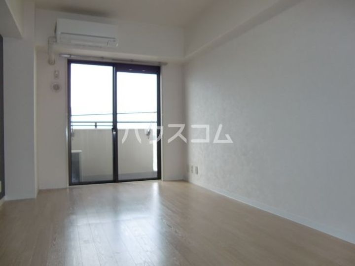 朝日八王子マンションの居間