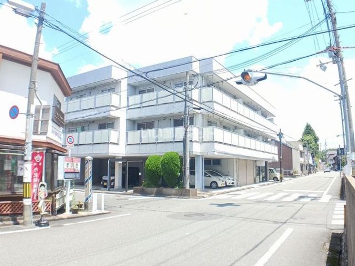 メゾン船橋の外観