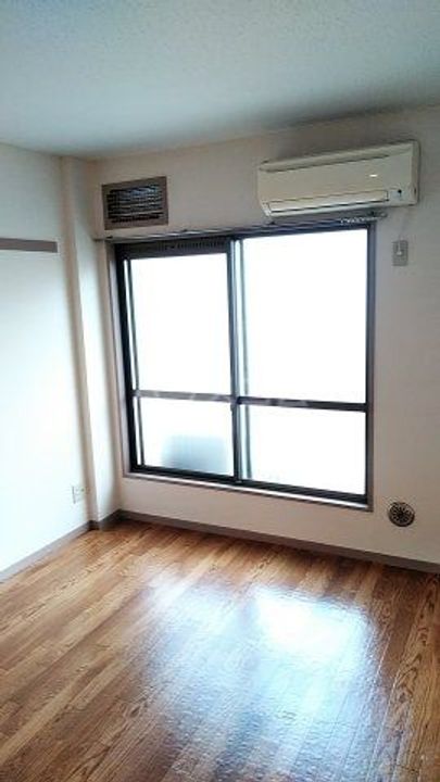 グリーンハイツの居間