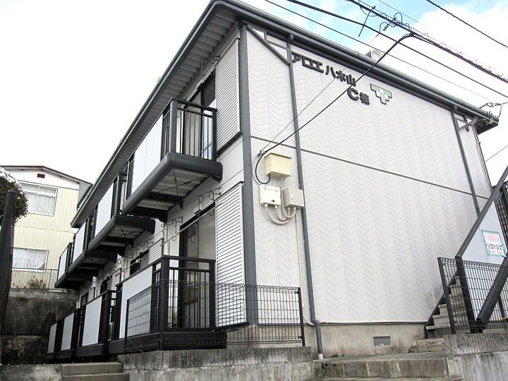 アロエ八木山Cの外観