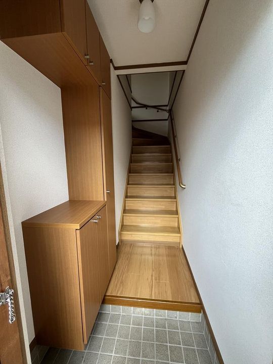 アラモードさくらIの玄関