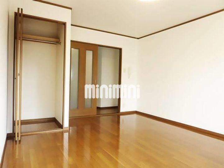 大井手ガーデンテラス B棟の内装