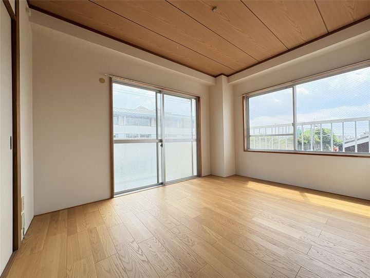 鹿児島県鹿児島市紫原6(マンション)の賃貸物件の居間