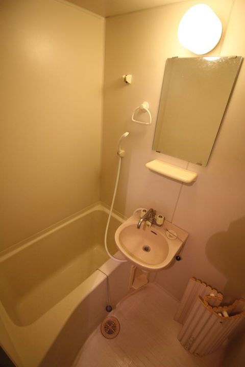 ロイヤルアベニューの風呂