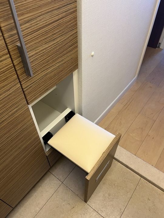 リボンシティレジデンス エアリーフォートの玄関