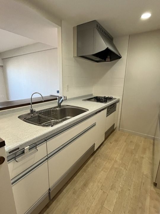 リボンシティレジデンス エアリーフォートのキッチン