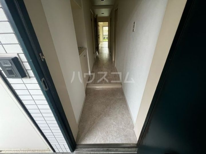 ビューシティINAGEの玄関