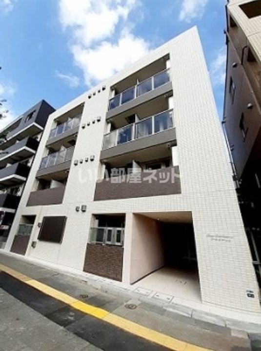 ローズボヌールIIIの外観