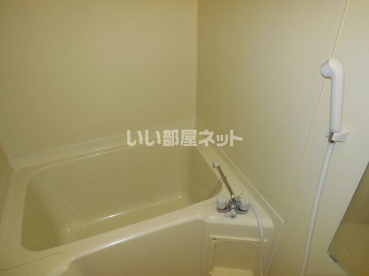 Regina.I 五番館の風呂