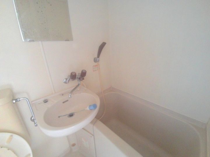 広島県広島市中区河原町(マンション)の賃貸物件の風呂