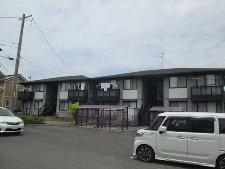 パストラーレ Bの外観