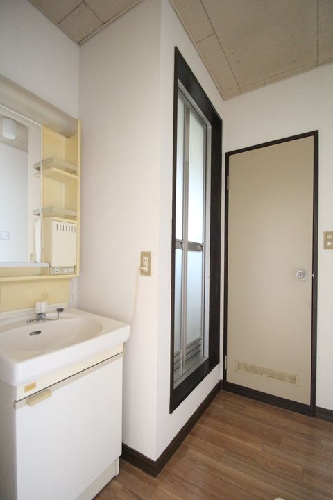 南鴨宮サニーハイツの内装