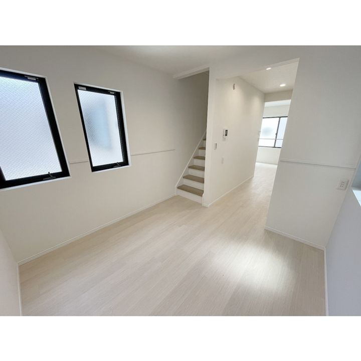 東京都足立区関原2(一戸建)の賃貸物件の居間