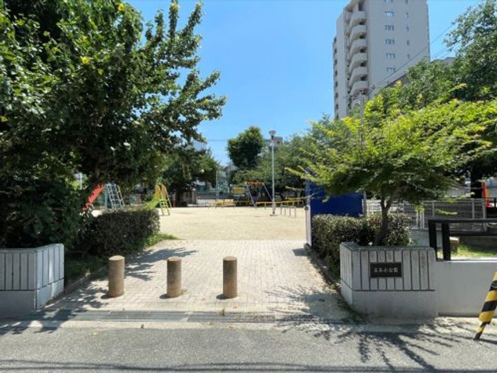 ソレアード昼ヶ丘の周辺