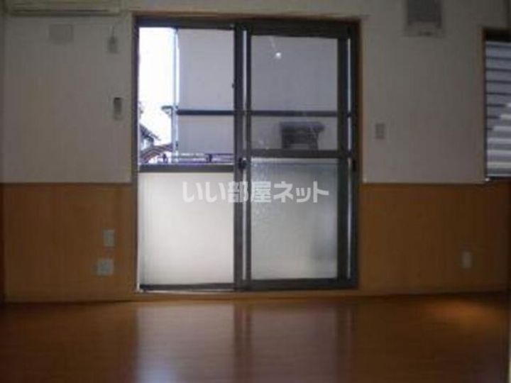 栃木県宇都宮市駒生町(アパート)の賃貸物件の居間