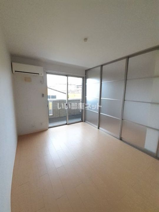 栃木県宇都宮市簗瀬町(アパート)の賃貸物件の居間