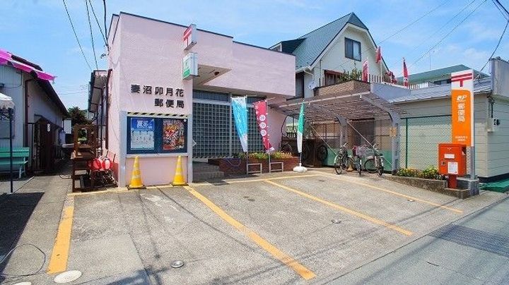 ブリリアンシー Bの周辺