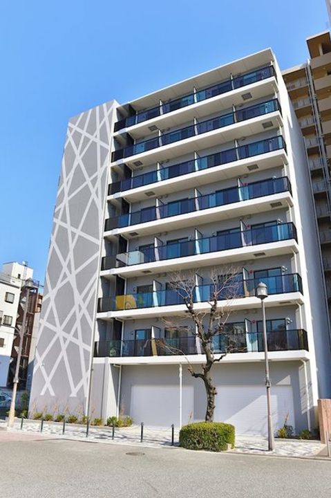 LUVIAS堺の外観