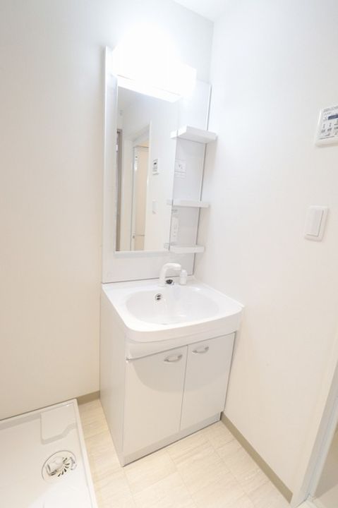 新潟県新潟市中央区古町通8番町(マンション)の賃貸物件の内装