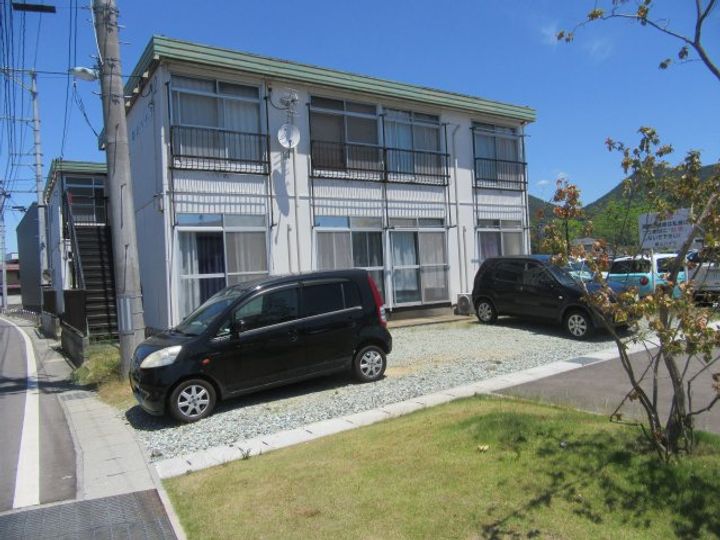 雲山ハイツの外観
