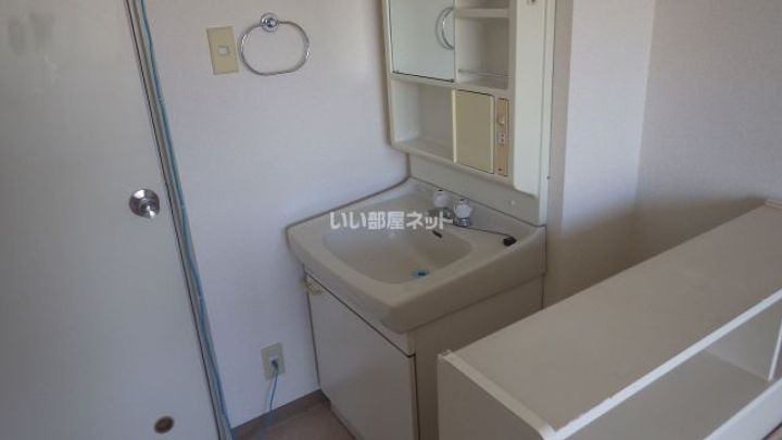 ドーミー赤池の内装