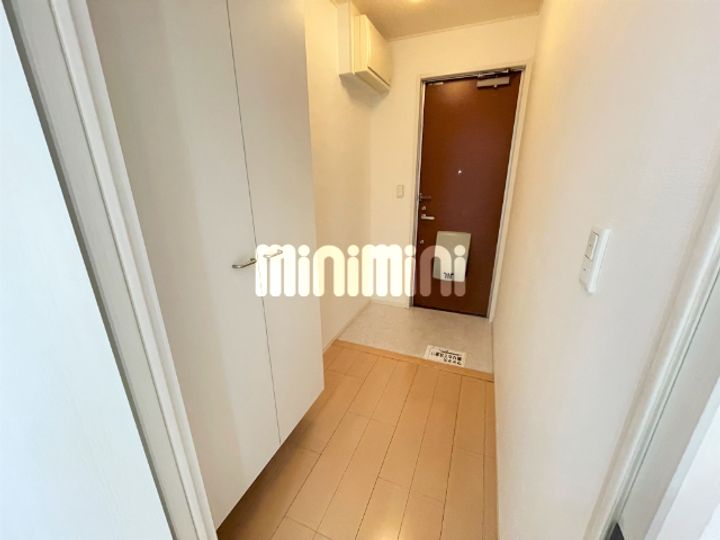 Dear Court Orangeの玄関