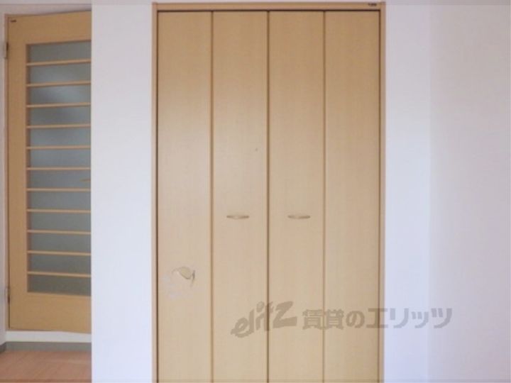 プチフルール千の内装