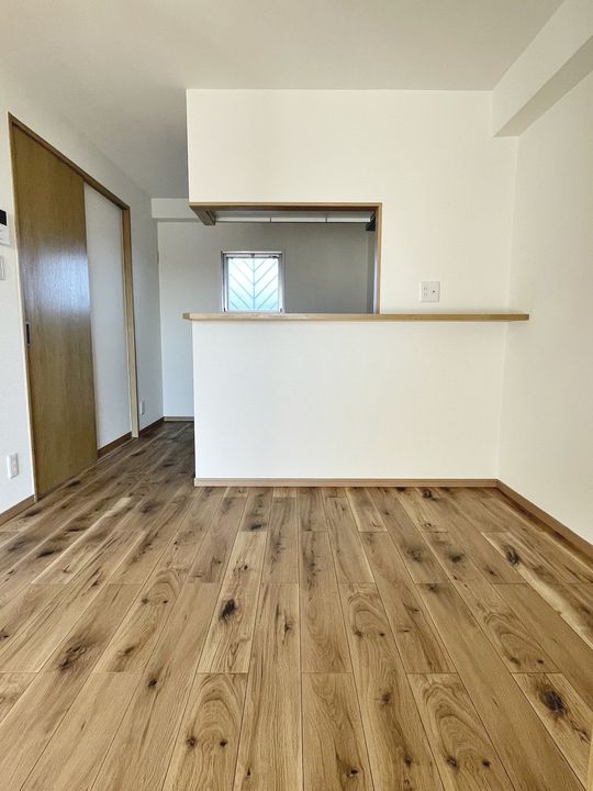 大阪府大阪市平野区加美東4(マンション)の賃貸物件の居間