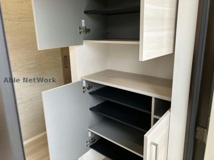 メゾンショコラ Bの玄関