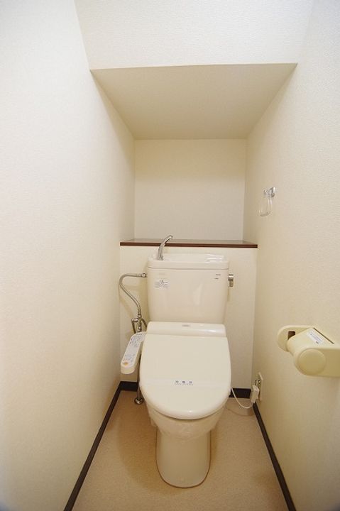岡山県岡山市北区津島西坂1(一戸建)の賃貸物件の内装