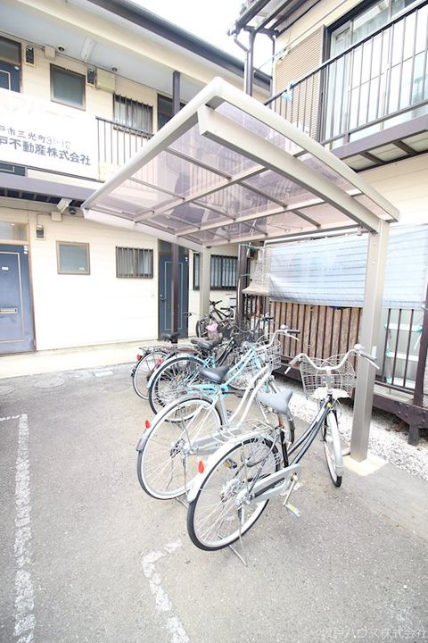 サングレースA棟の地図