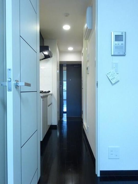 東京都板橋区大谷口上町(マンション)の賃貸物件の玄関