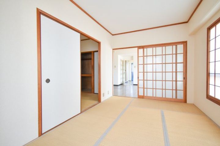 サンハイツマルミの内装