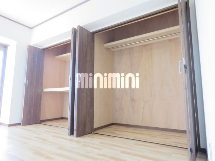 パレス鹿子殿の内装