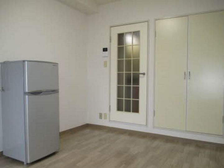 ハッピーハイツ今の居間