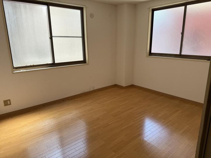 グランドハイツ89の居間