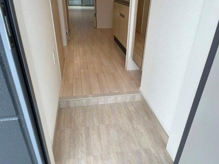 S-BLOOD OZU BASEの玄関