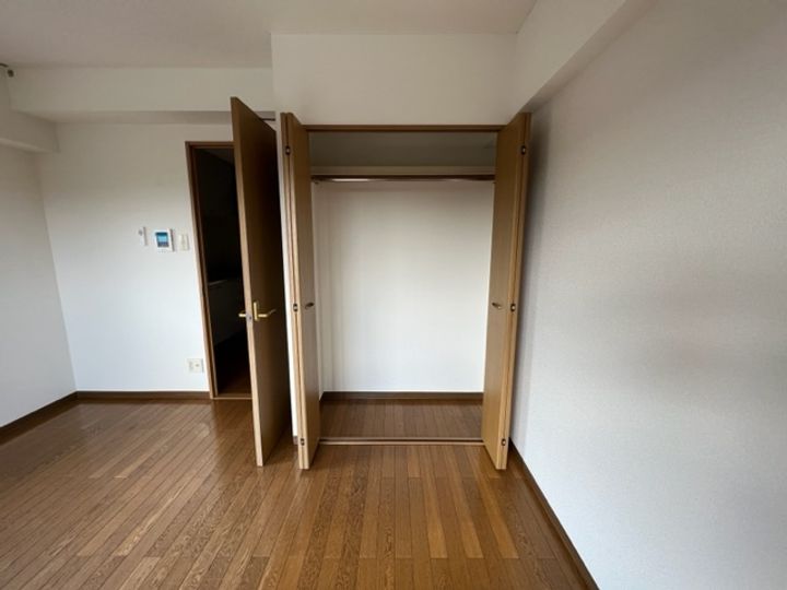 アバンサール泉中央の内装