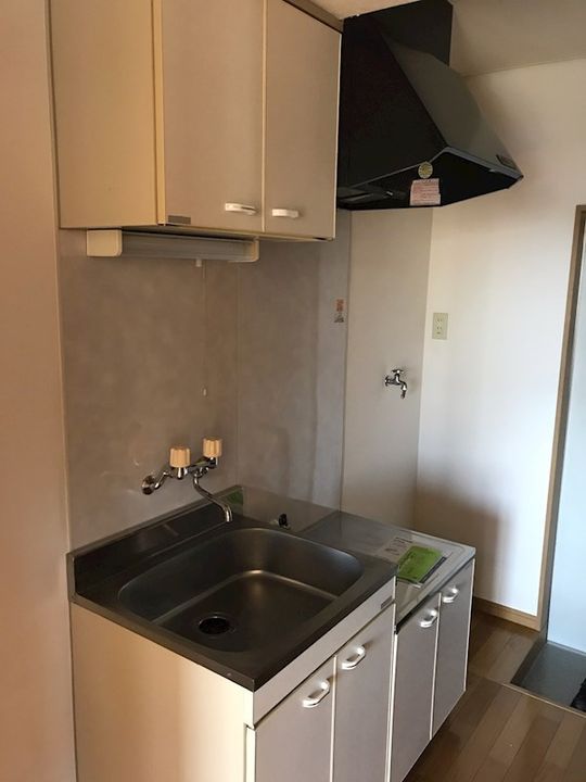 ヴェルトール八幡のキッチン