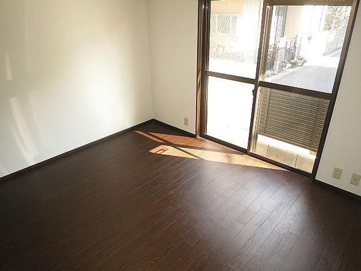 埼玉県さいたま市中央区大戸2(アパート)の賃貸物件の居間
